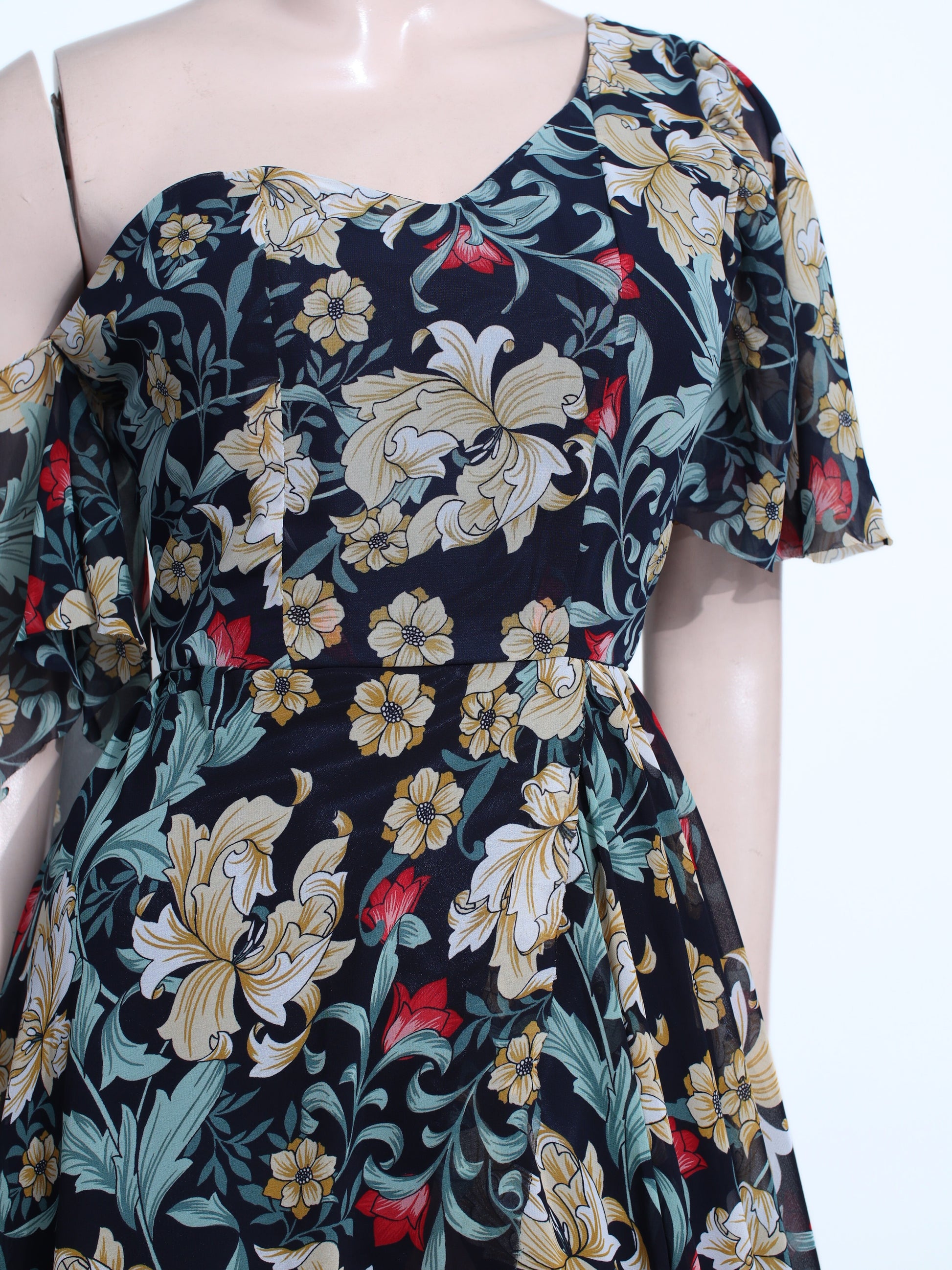 Bohemian Chiffon Print Slit Maxi Dress | Off-Shoulder One-Sleeve Zipper Back - X02