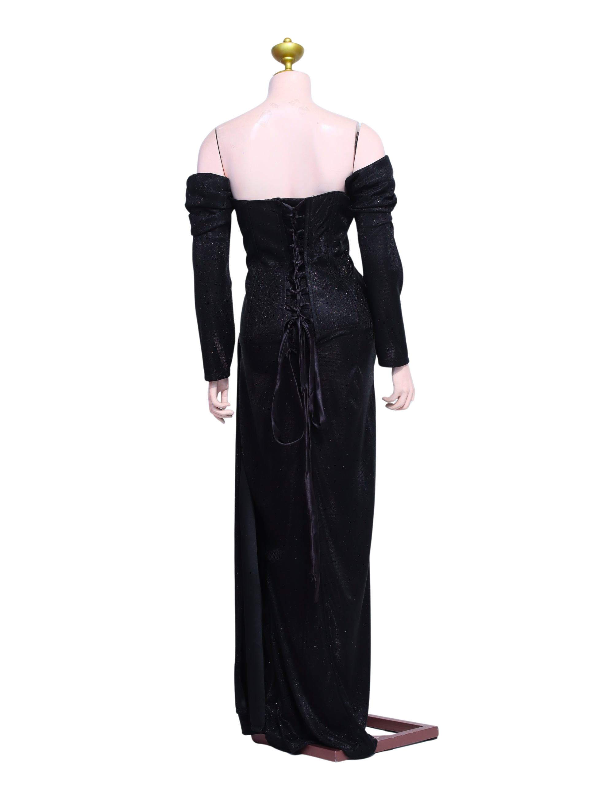 Midnight Glam Long Gown - B21