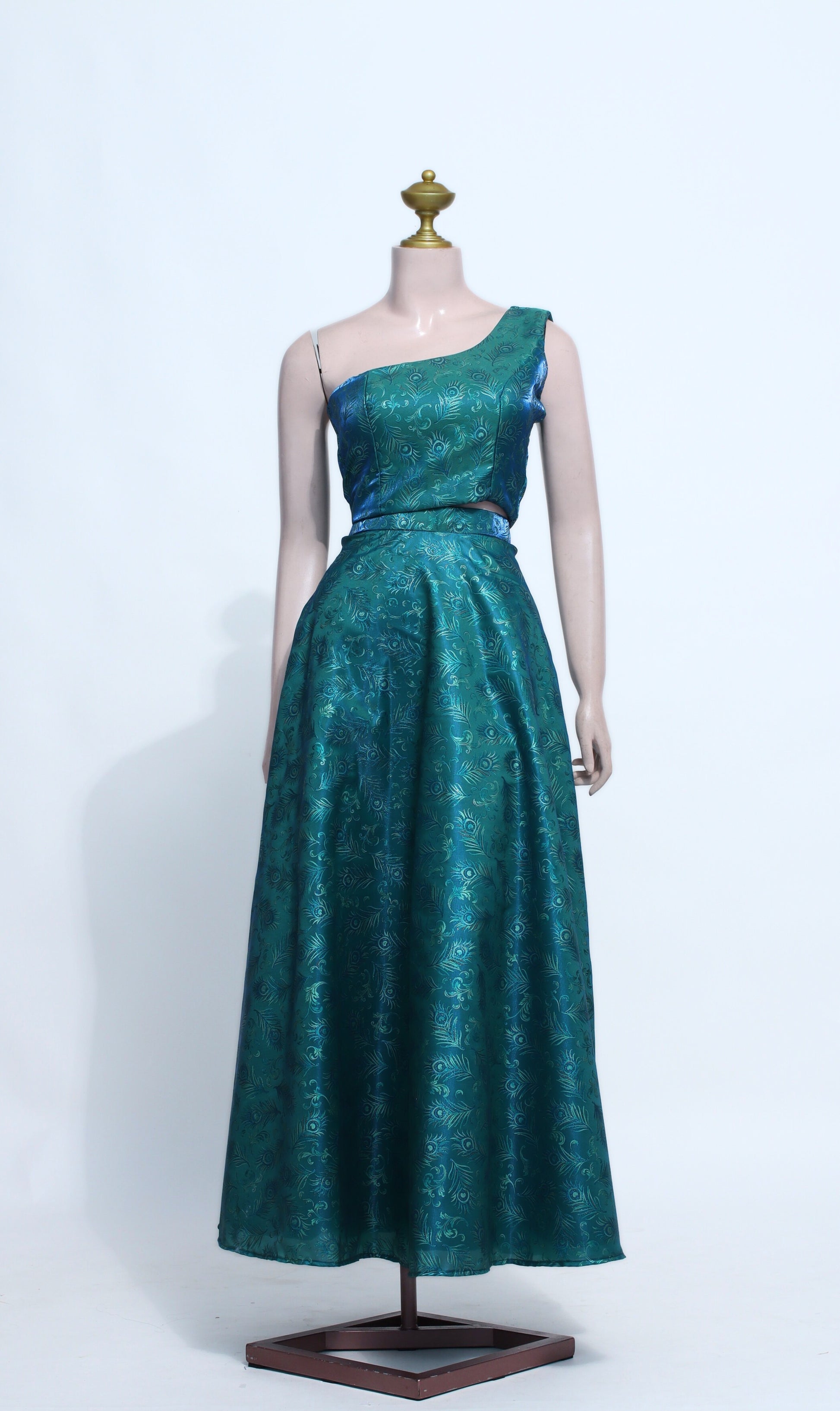 Emerald Green Peacock Print Set | Corset Back Crop Top, Skirt, & Gold Lace Shawl - G03