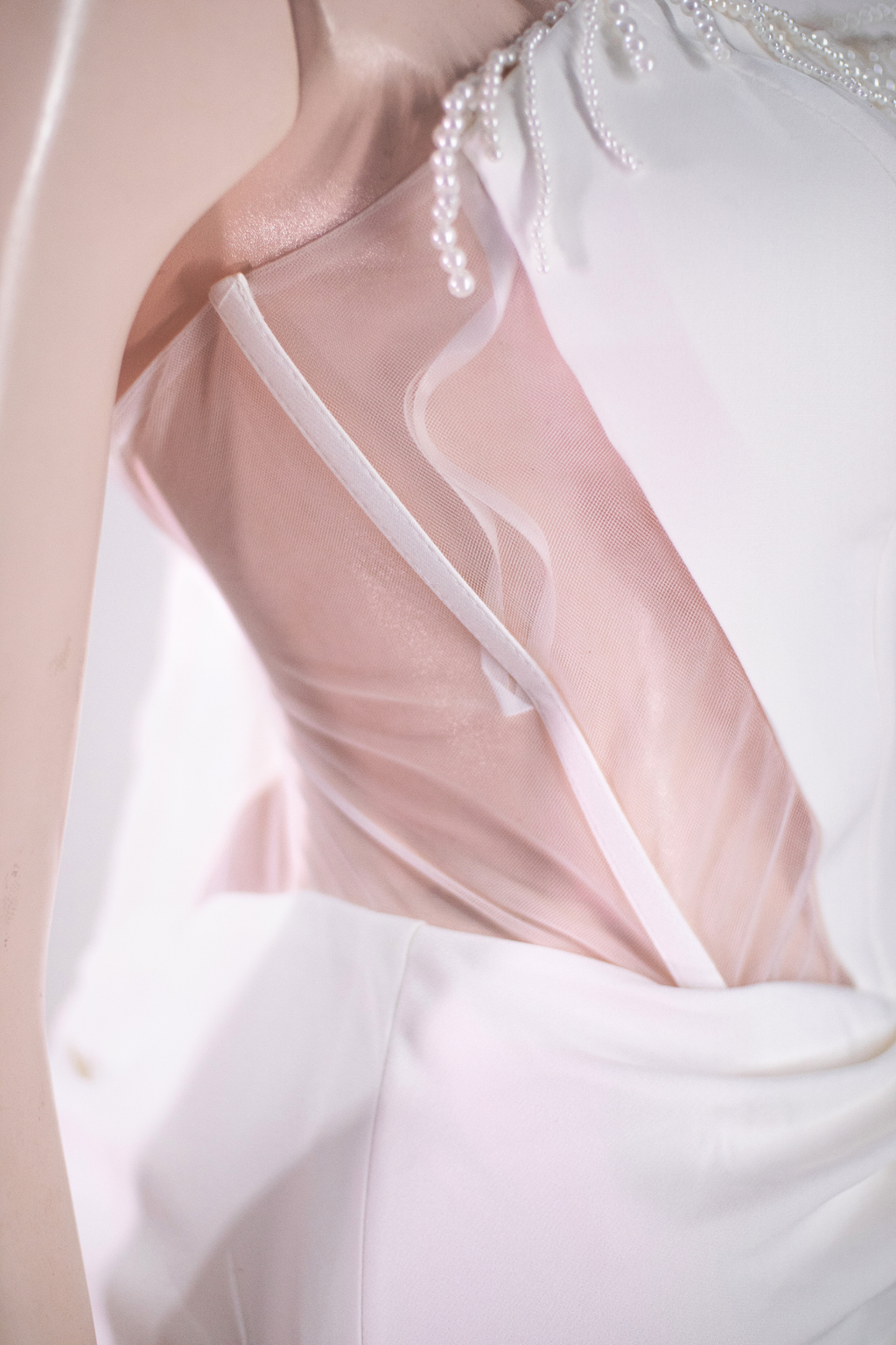 White Duchess Long Dress - W02