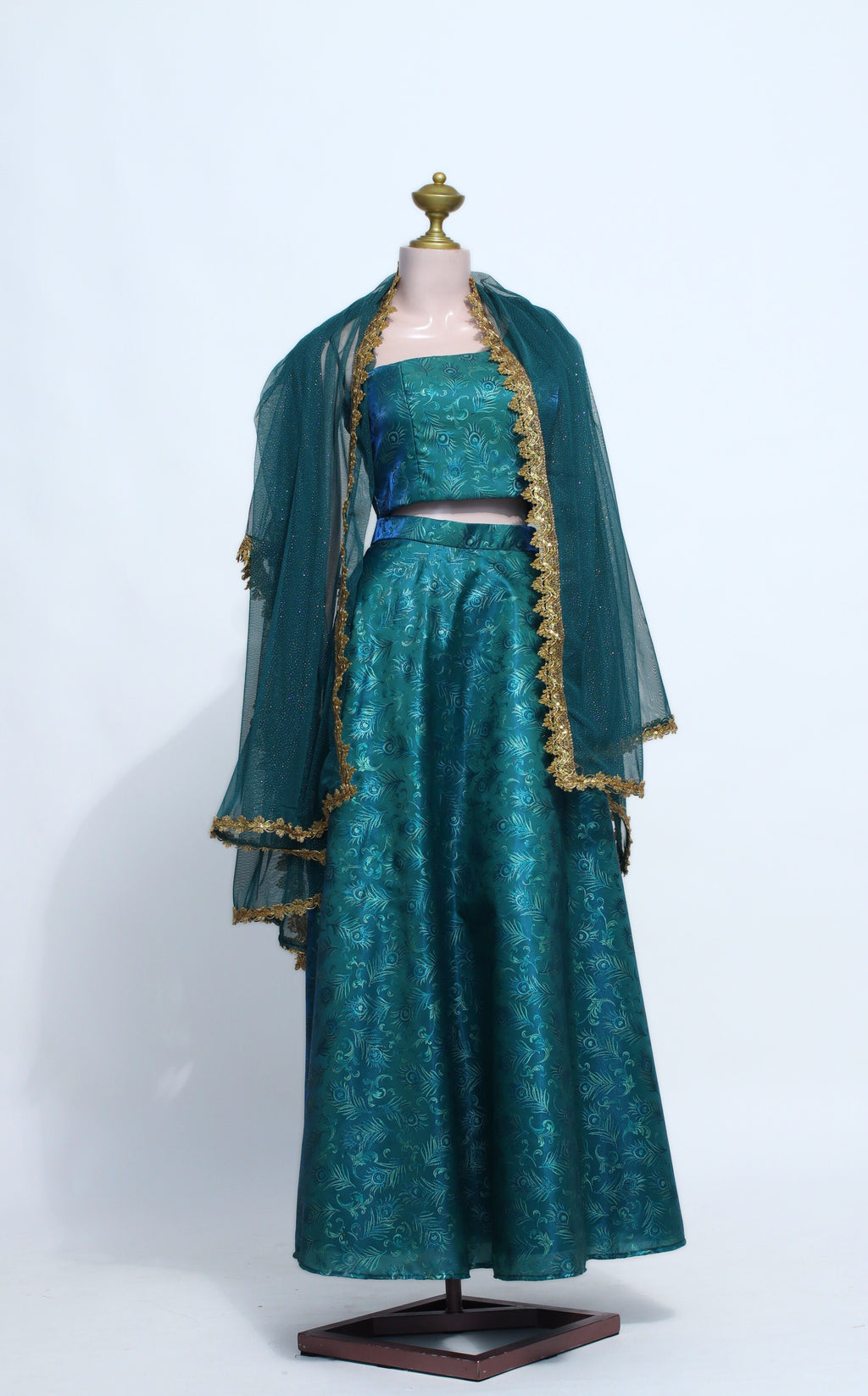 Emerald Green Peacock Print Set | Corset Back Crop Top, Skirt, & Gold Lace Shawl - G03