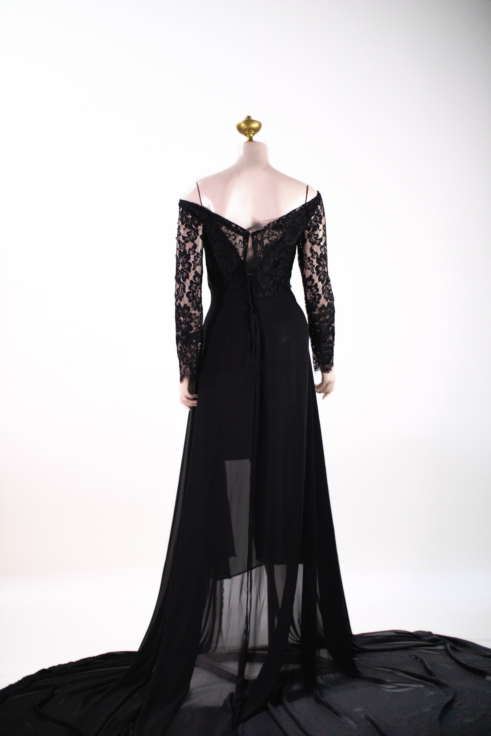 Dramatic Black Formal Evening Dress | Off-Shoulder Lace Bodice Gown with Train - B02
