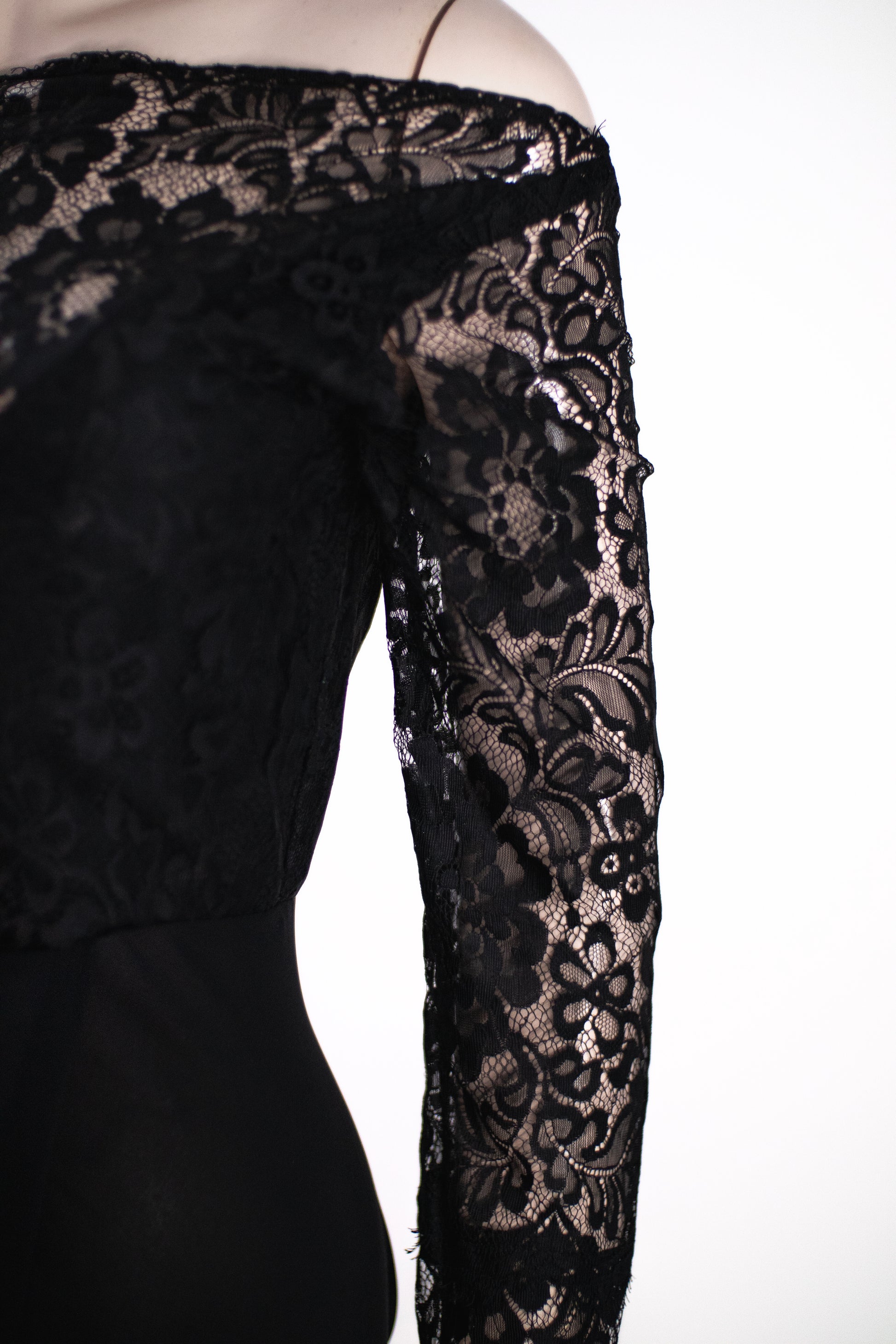 Dramatic Black Formal Evening Dress | Off-Shoulder Lace Bodice Gown with Train - B02